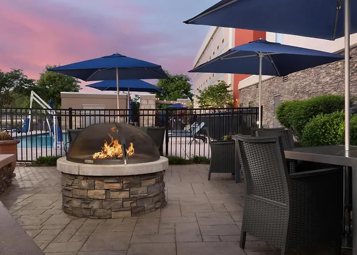 Hampton Inn & Suites Huntsville / Research Park Area